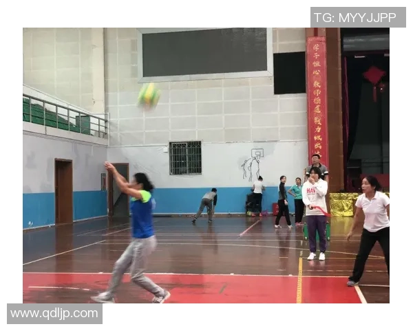 武汉排球队的团队协作之道:排球巨献背后的默契与拼搏精神